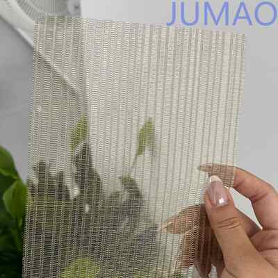 Dekorative Mesh-Verbundglasplatten für Möbel verleihen Innenräumen Wärme und Glanz