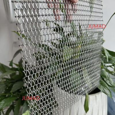 Spiralemetz aus farbigem Edelstahl mit anpassbaren Abmessungen für langlebige und korrosionsbeständige architektonische Anwendungen